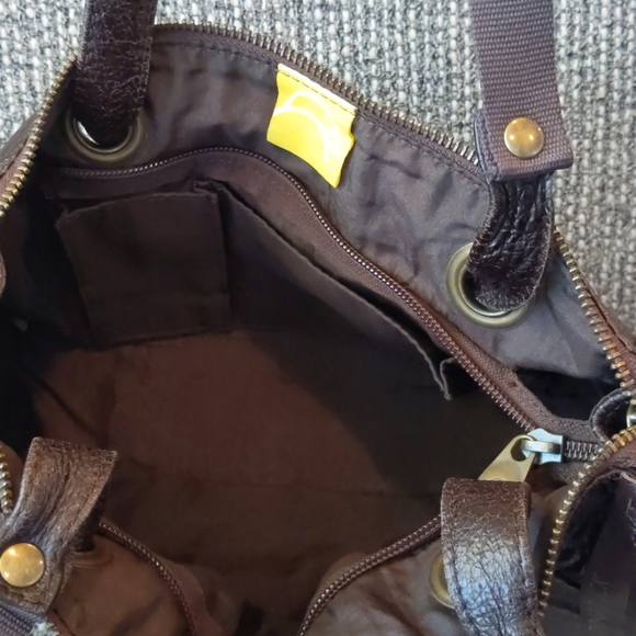 mandarina duck sling bag